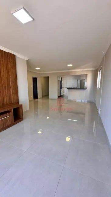 Foto 3 de Apartamento com 3 quartos à venda em Zona 07, Maringa - PR