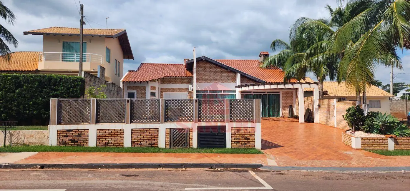 Casa com 4 quartos à venda, 465m2 em Centro, Porto Rico - PR - imagem 4 Foto 4 de Casa com 4 quartos à venda, 465m2 em Centro, Porto Rico - PR