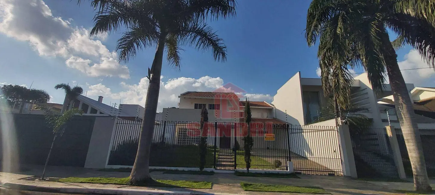 Sobrado com 4 quartos à venda, 537m2 em Zona 05, Maringa - PR - imagem 7 Foto 7 de Sobrado com 4 quartos à venda, 537m2 em Zona 05, Maringa - PR