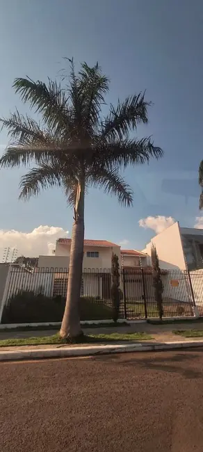 Sobrado com 4 quartos à venda, 537m2 em Zona 05, Maringa - PR - imagem 3 Foto 3 de Sobrado com 4 quartos à venda, 537m2 em Zona 05, Maringa - PR