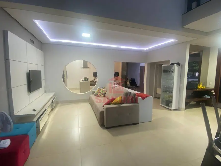 Casa à venda, 415m2 em Centro, Porto Rico - PR - imagem 5 Foto 5 de Casa à venda, 415m2 em Centro, Porto Rico - PR