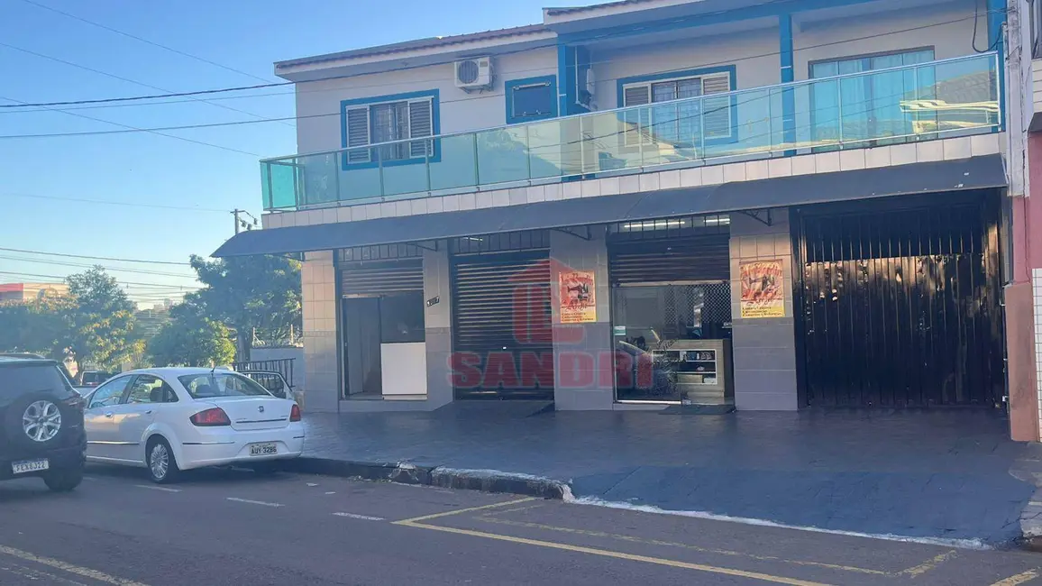 Foto 2 de Sobrado com 4 quartos à venda, 323m2 em Parque Residencial Tuiuti, Maringa - PR