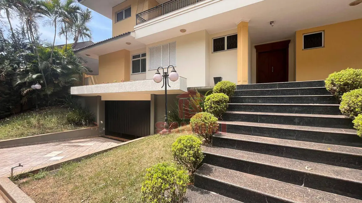 Casa com 5 quartos à venda, 905m2 em Marialva - PR - imagem 8 Foto 8 de Casa com 5 quartos à venda, 905m2 em Marialva - PR
