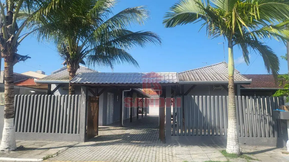 Casa à venda em Matinhos - PR - imagem 1 Foto 1 de Casa à venda em Matinhos - PR