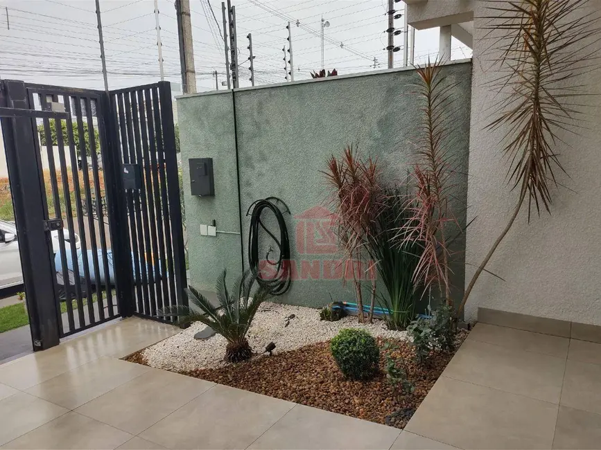 Foto 3 de Casa com 2 quartos à venda, 173m2 em Parque Avenida, Maringa - PR