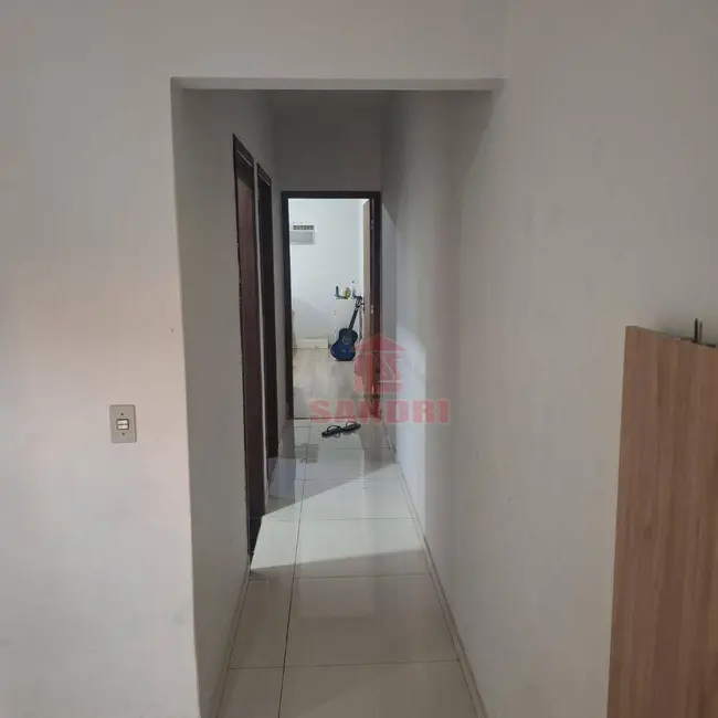 Foto 3 de Casa com 2 quartos à venda, 100m2 em Jardim Alphaville, Sarandi - PR