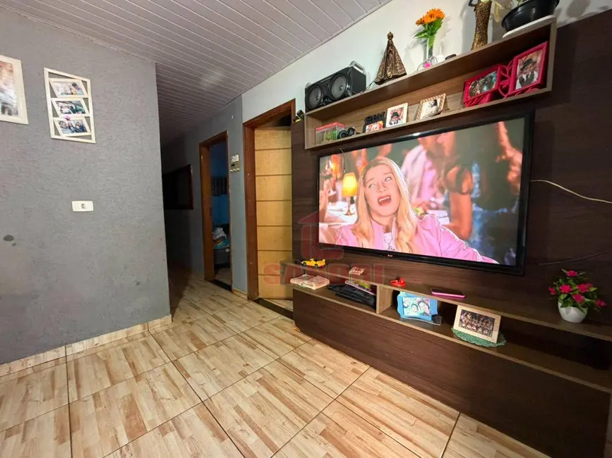 Casa com 3 quartos à venda, 300m2 em Residencial Pioneiro Odwaldo Bueno Netto, Maringa - PR - imagem 9 Foto 9 de Casa com 3 quartos à venda, 300m2 em Residencial Pioneiro Odwaldo Bueno Netto, Maringa - PR