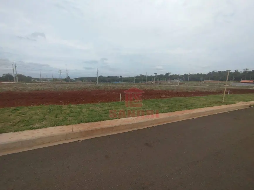 Foto 2 de Terreno / Lote à venda, 494m2 em Maringa - PR