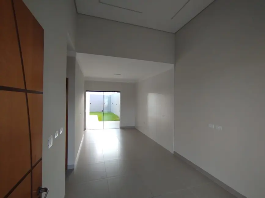 Casa com 3 quartos à venda, 150m2 em Parque Alvamar, Sarandi - PR - imagem 8 Foto 8 de Casa com 3 quartos à venda, 150m2 em Parque Alvamar, Sarandi - PR