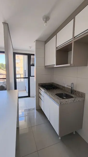 Foto 8 de Apartamento com 2 quartos para alugar, 57m2 em Chácara Paulista, Maringa - PR