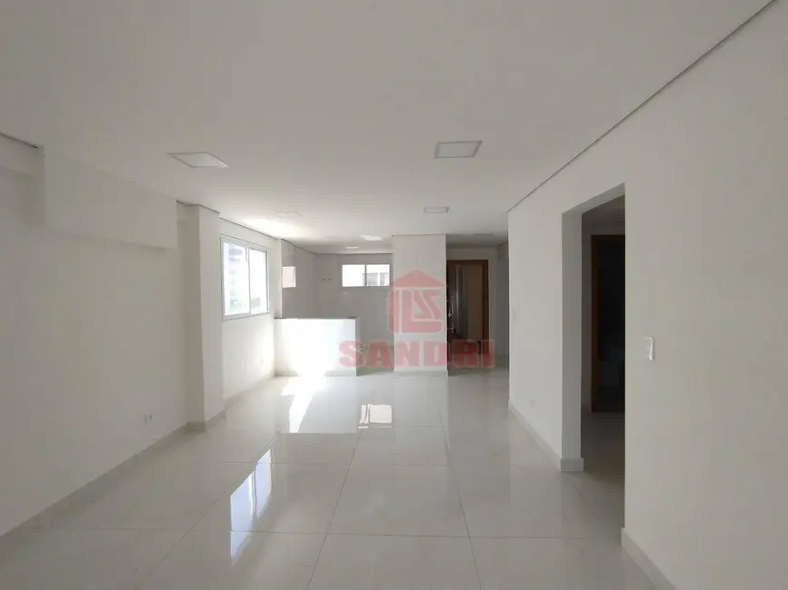 Foto 17 de Apartamento à venda em Zona 03, Maringa - PR