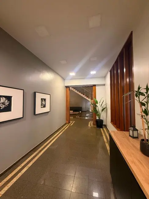 Apartamento com 5 quartos à venda, 377m2 em Zona 01, Maringa - PR - imagem 6 Foto 6 de Apartamento com 5 quartos à venda, 377m2 em Zona 01, Maringa - PR