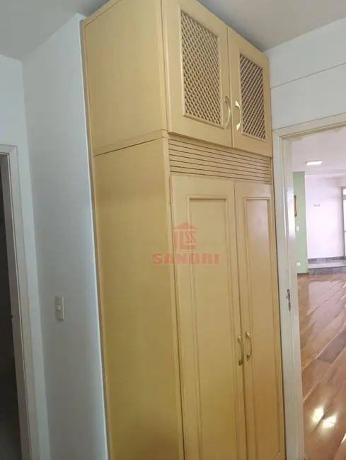 Apartamento com 3 quartos à venda, 210m2 em Zona 01, Maringa - PR - imagem 9 Foto 9 de Apartamento com 3 quartos à venda, 210m2 em Zona 01, Maringa - PR