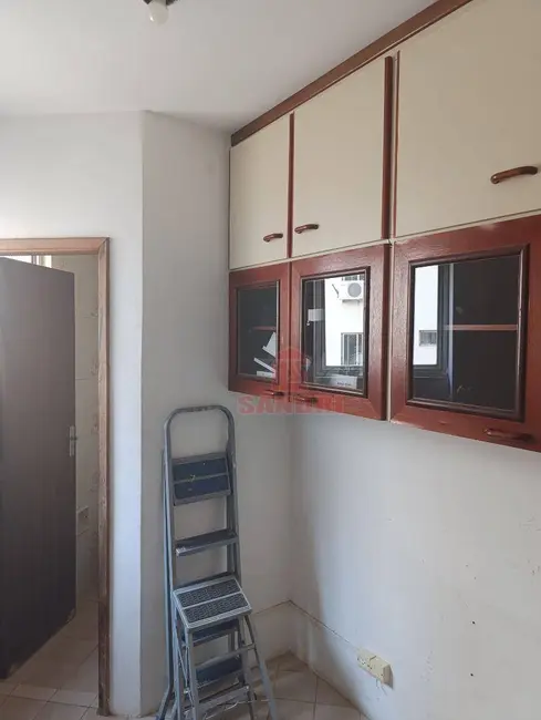 Apartamento com 3 quartos à venda, 210m2 em Zona 01, Maringa - PR - imagem 4 Foto 4 de Apartamento com 3 quartos à venda, 210m2 em Zona 01, Maringa - PR