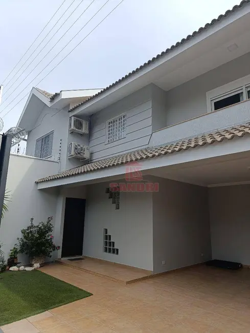 Foto 9 de Sobrado com 3 quartos à venda, 288m2 em Zona 05, Maringa - PR