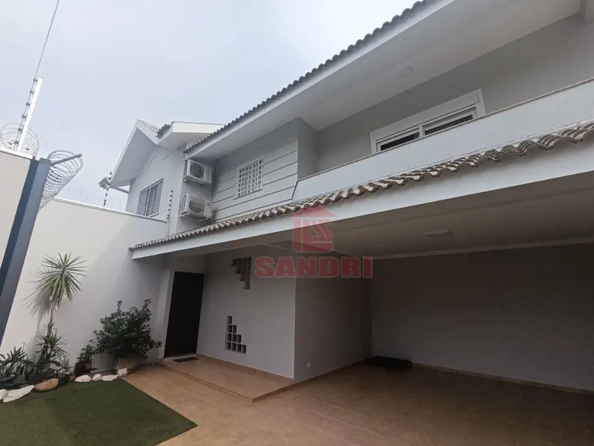 Foto 7 de Sobrado com 3 quartos à venda, 288m2 em Zona 05, Maringa - PR