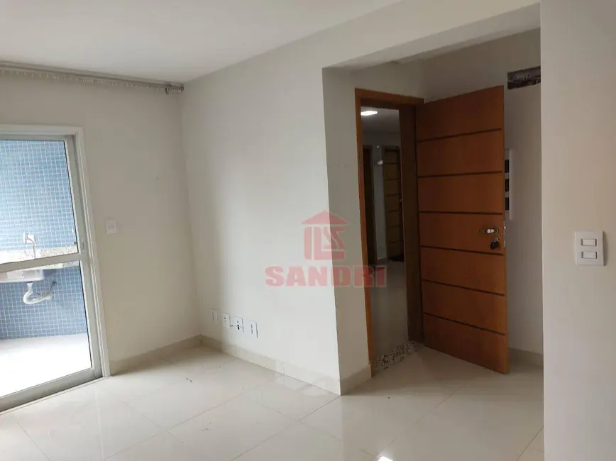 Foto 6 de Apartamento com 2 quartos para alugar, 168m2 em Zona 01, Maringa - PR