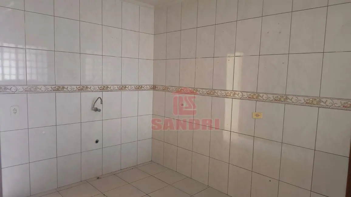 Foto 7 de Casa com 3 quartos para alugar, 99m2 em Jardim Paris, Maringa - PR