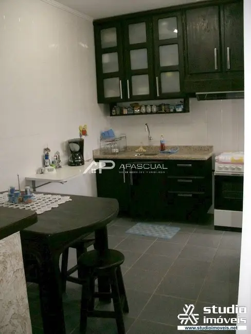Foto 3 de Apartamento com 3 quartos à venda, 150m2 em Martim de Sá, Caraguatatuba - SP