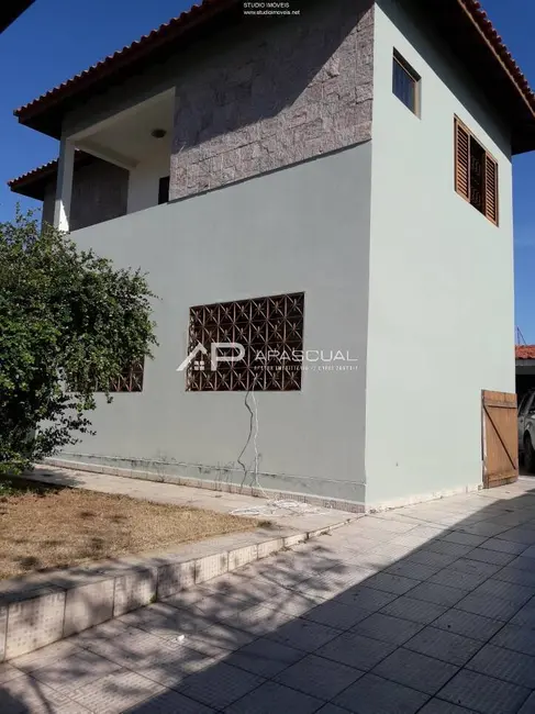 Foto 4 de Sobrado com 3 quartos à venda, 130m2 em Indaiá, Caraguatatuba - SP