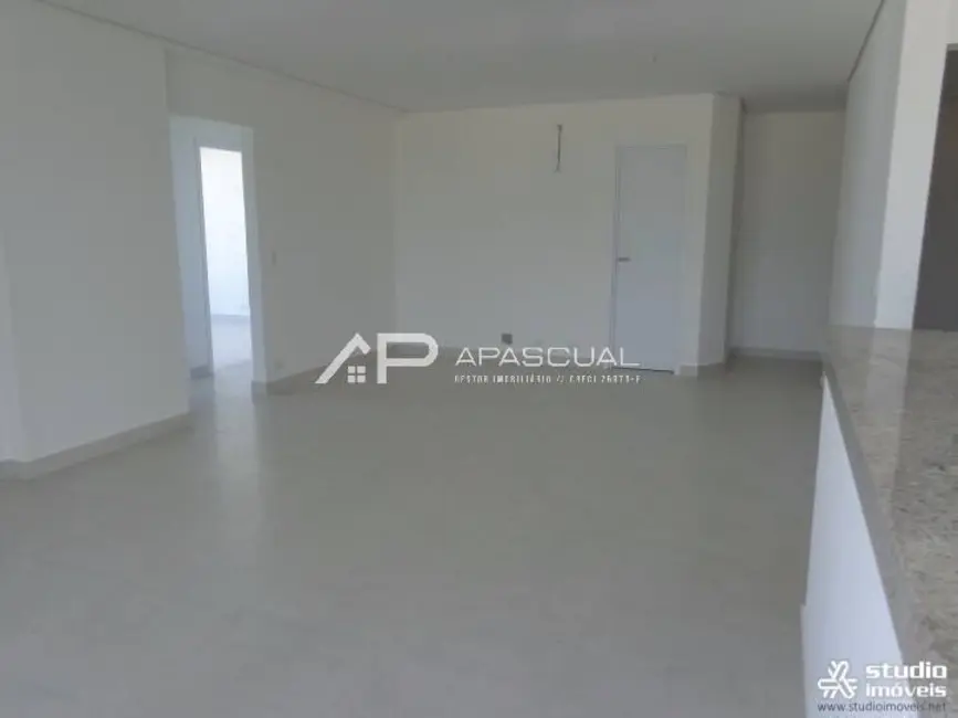 Foto 6 de Apartamento com 3 quartos à venda, 127m2 em Indaiá, Caraguatatuba - SP