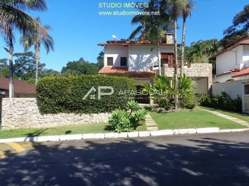 Foto 2 de Sobrado com 4 quartos à venda, 300m2 em Massaguaçu, Caraguatatuba - SP