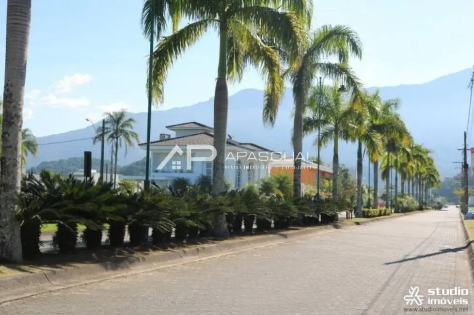 Foto 2 de Terreno / Lote à venda, 474m2 em Massaguaçu, Caraguatatuba - SP