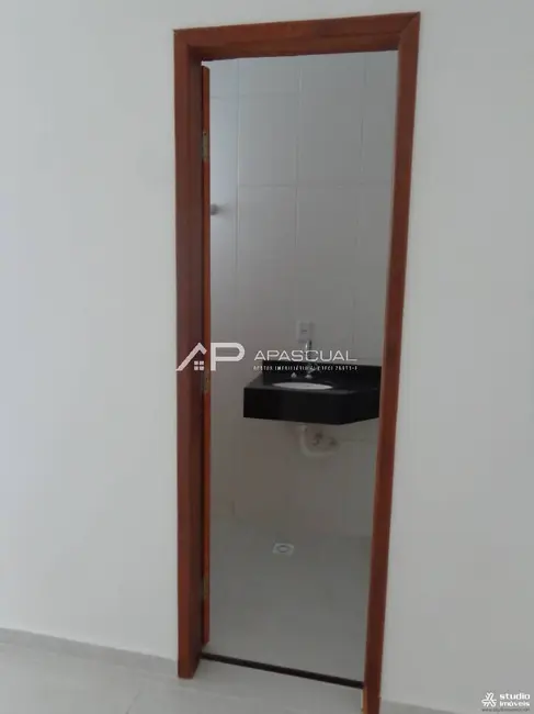 Foto 6 de Sobrado com 2 quartos à venda, 90m2 em Massaguaçu, Caraguatatuba - SP