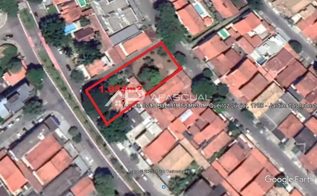 Foto 1 de Terreno / Lote à venda, 1053m2 em Sao Jose Dos Campos - SP