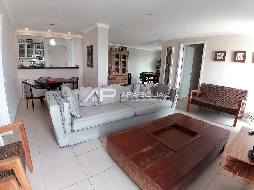 Foto 5 de Apartamento com 4 quartos à venda, 140m2 em Massaguaçu, Caraguatatuba - SP