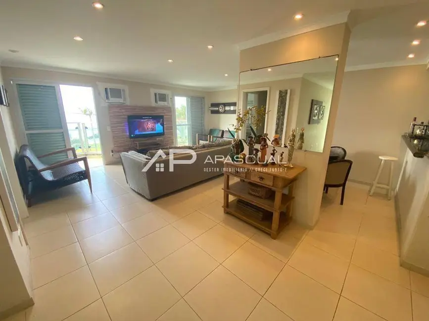 Foto 4 de Apartamento com 4 quartos à venda, 140m2 em Massaguaçu, Caraguatatuba - SP