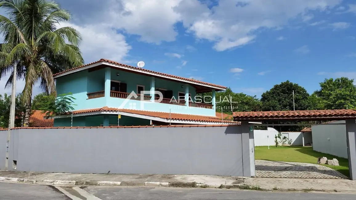 Foto 1 de Casa com 3 quartos à venda e para alugar, 650m2 em Massaguaçu, Caraguatatuba - SP