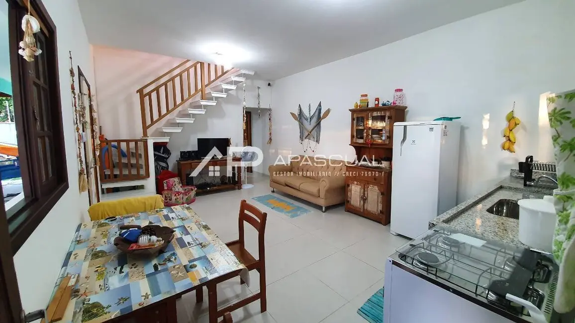 Foto 7 de Casa com 3 quartos à venda e para alugar, 650m2 em Massaguaçu, Caraguatatuba - SP