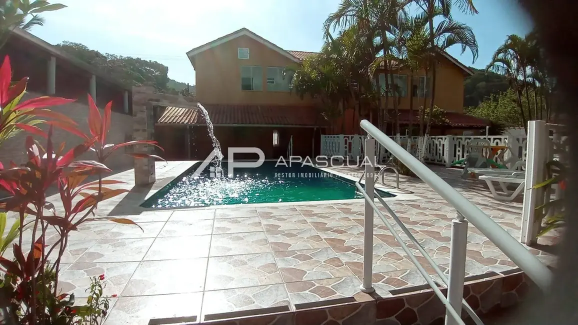 Foto 17 de Pousada à venda, 420m2 em Massaguaçu, Caraguatatuba - SP