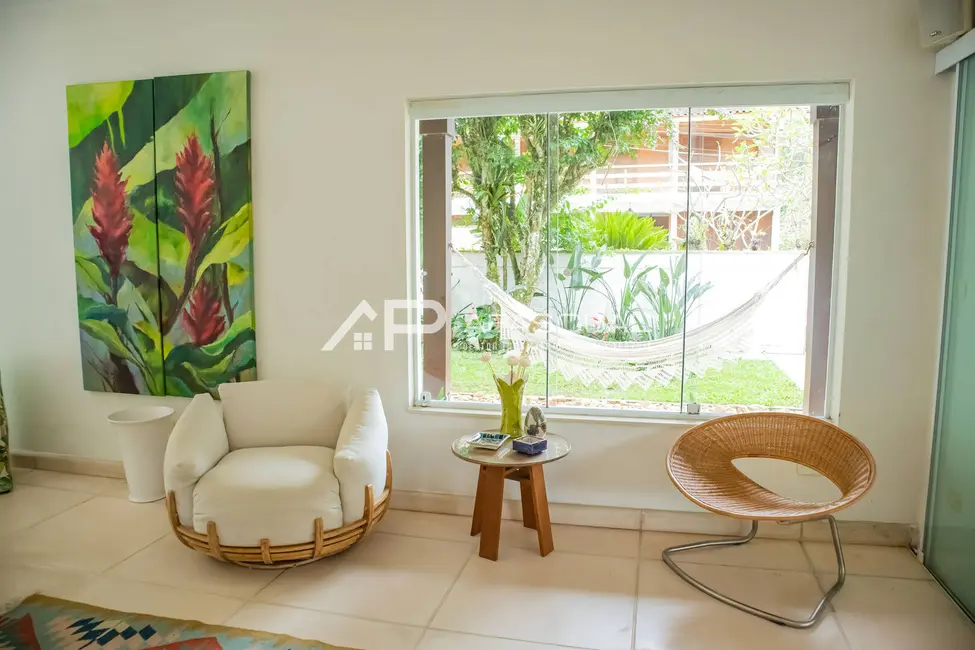 Foto 9 de Casa com 5 quartos à venda, 825m2 em Caraguatatuba - SP