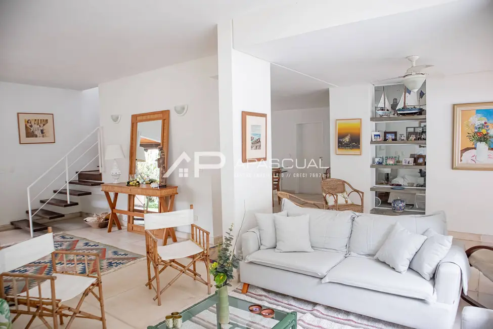 Foto 7 de Casa com 5 quartos à venda, 825m2 em Caraguatatuba - SP