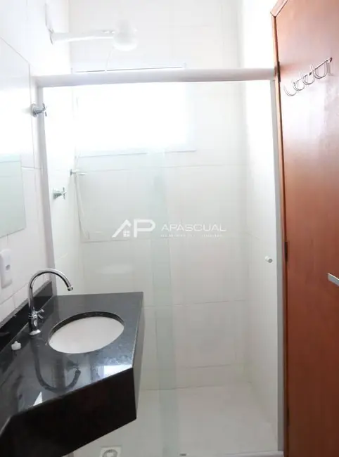 Foto 4 de Casa com 2 quartos à venda, 90m2 em Massaguaçu, Caraguatatuba - SP