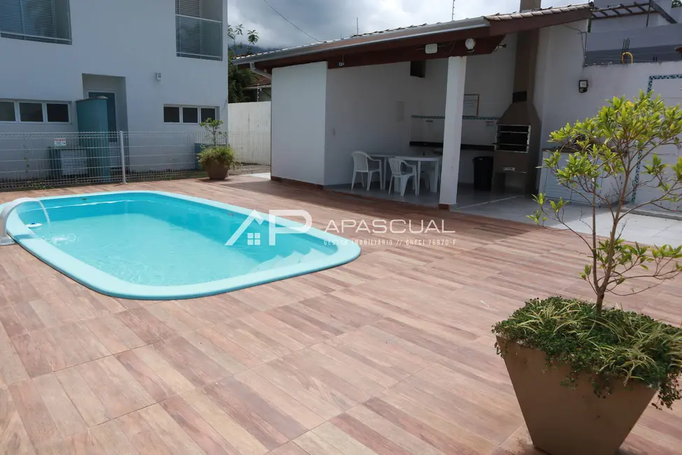 Foto 1 de Casa com 2 quartos à venda, 90m2 em Massaguaçu, Caraguatatuba - SP