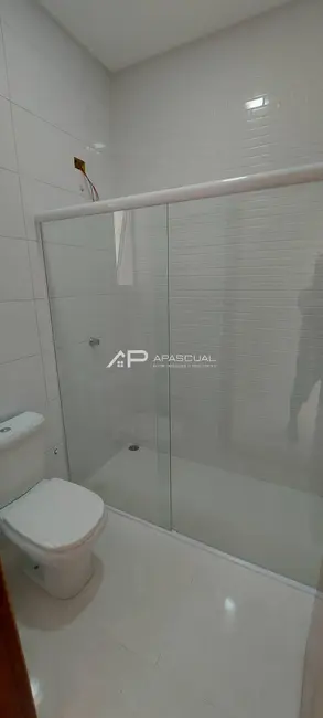 Foto 4 de Casa de Condomínio com 3 quartos à venda, 190m2 em Caraguatatuba - SP