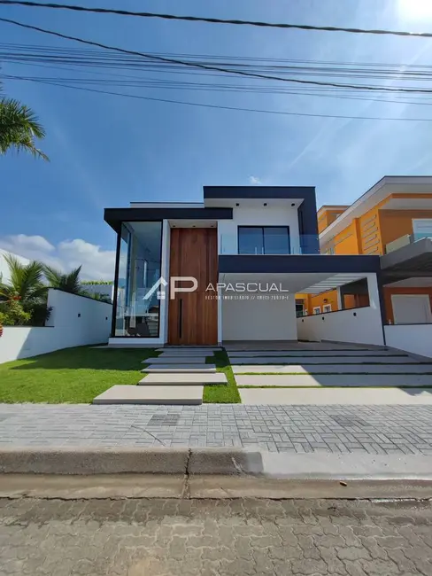 Foto 3 de Casa de Condomínio com 5 quartos à venda e para alugar, 330m2 em Costa Nova, Caraguatatuba - SP