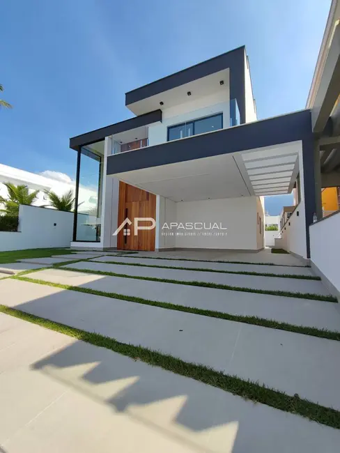 Foto 2 de Casa de Condomínio com 5 quartos à venda e para alugar, 330m2 em Costa Nova, Caraguatatuba - SP