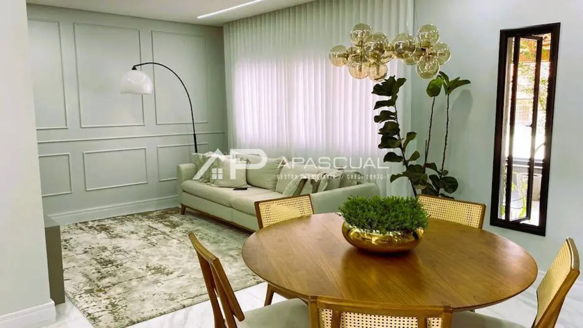 Casa com 3 quartos à venda, 243m2 em Sao Jose Dos Campos - SP - imagem 7 Foto 7 de Casa com 3 quartos à venda, 243m2 em Sao Jose Dos Campos - SP
