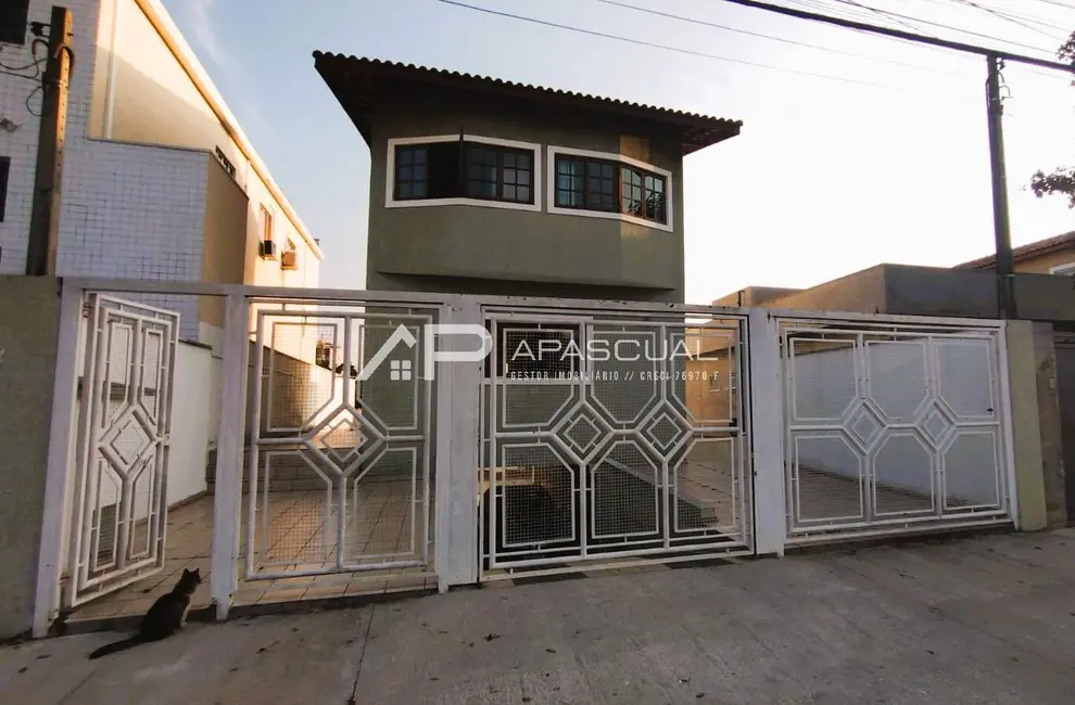 Casa com 3 quartos à venda, 250m2 em Sao Jose Dos Campos - SP - imagem 1 Foto 1 de Casa com 3 quartos à venda, 250m2 em Sao Jose Dos Campos - SP