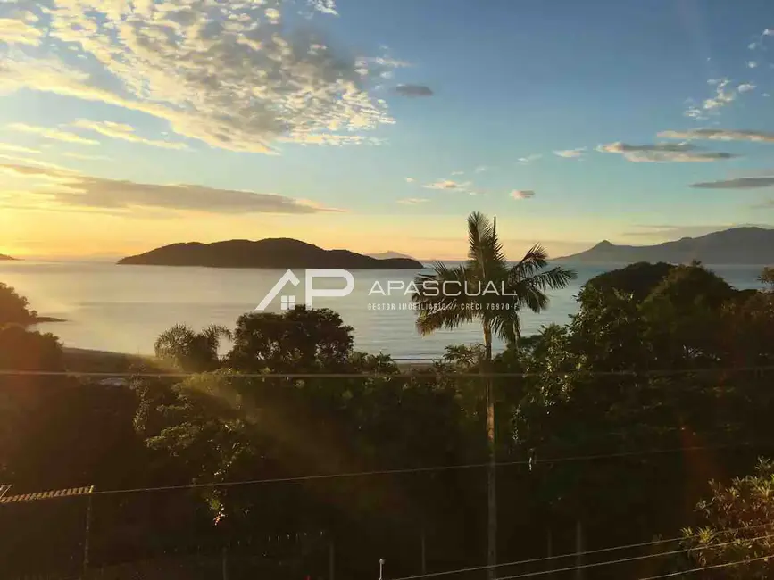 Foto 19 de Casa à venda, 563m2 em Caraguatatuba - SP