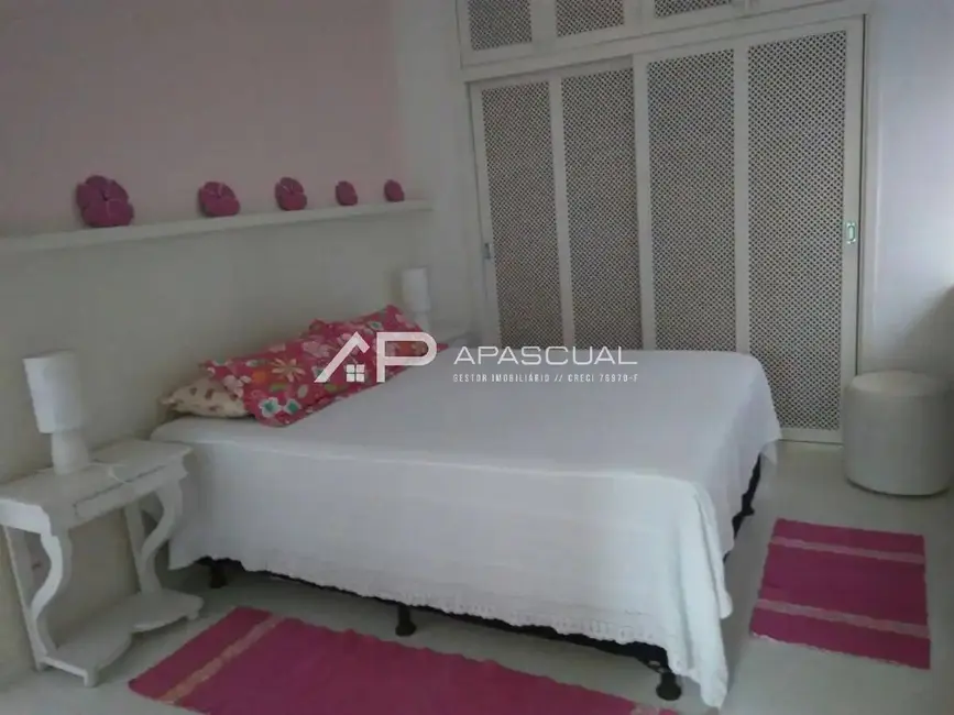 Foto 62 de Casa à venda, 563m2 em Caraguatatuba - SP