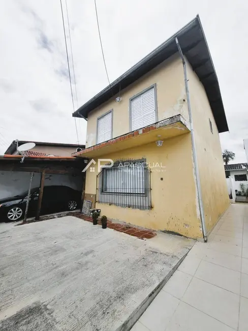 Casa com 3 quartos à venda, 105m2 em Sao Jose Dos Campos - SP - imagem 2 Foto 2 de Casa com 3 quartos à venda, 105m2 em Sao Jose Dos Campos - SP