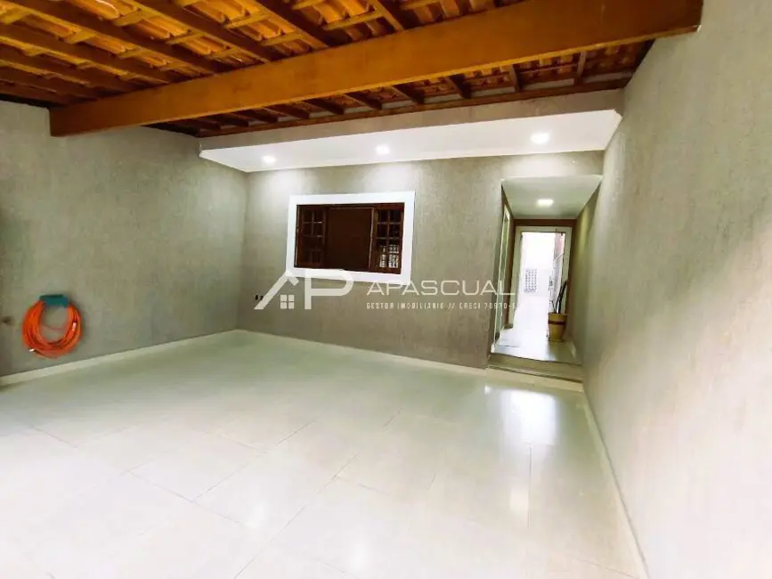 Foto 2 de Casa com 3 quartos à venda, 177m2 em Sao Jose Dos Campos - SP