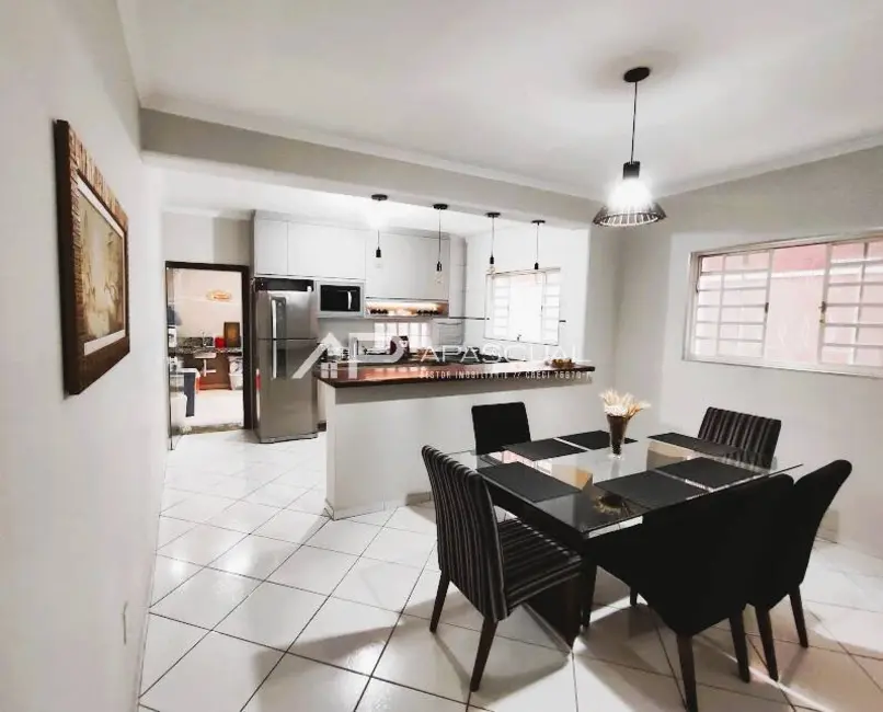 Foto 8 de Casa com 3 quartos à venda, 177m2 em Sao Jose Dos Campos - SP