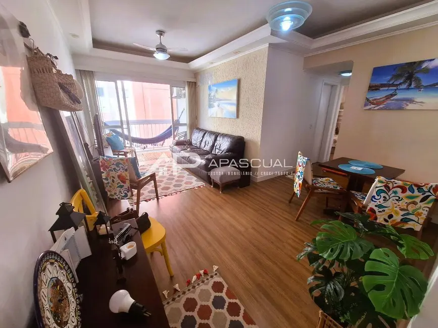 Foto 2 de Apartamento com 2 quartos à venda, 66m2 em Indaiá, Caraguatatuba - SP