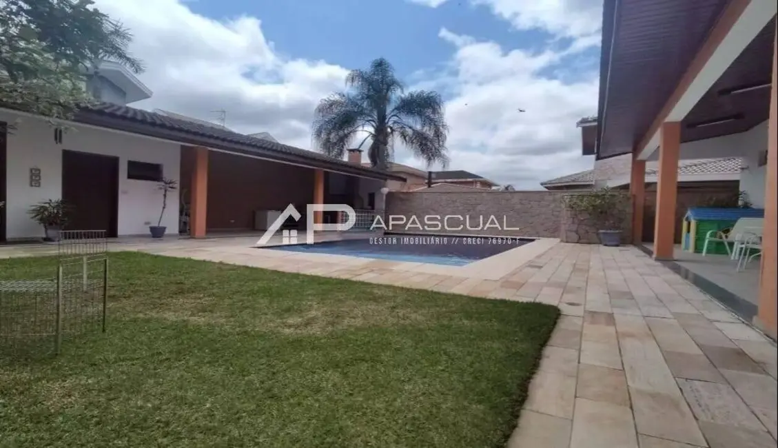 Foto 1 de Casa com 4 quartos à venda, 380m2 em Sao Jose Dos Campos - SP